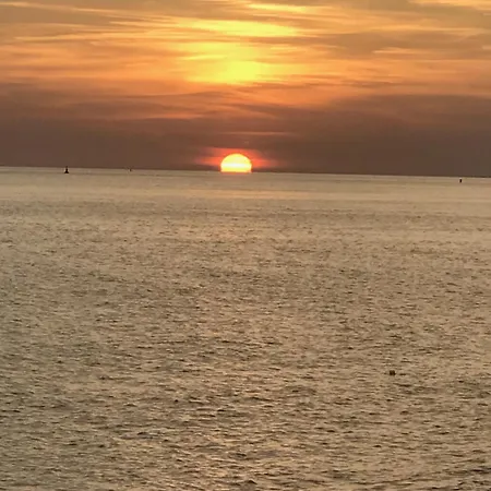 Βίλα Sunshine Private Pool Luxury Garden 2' Walk To Kalamies Pernera