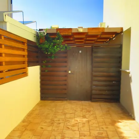 Villa Sunshine Private Pool Luxury Garden 2' Walk To Kalamies Pernera