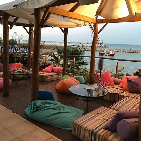 Sunshine Private Pool Luxury Garden 2' Walk To Kalamies Pernera וילה *